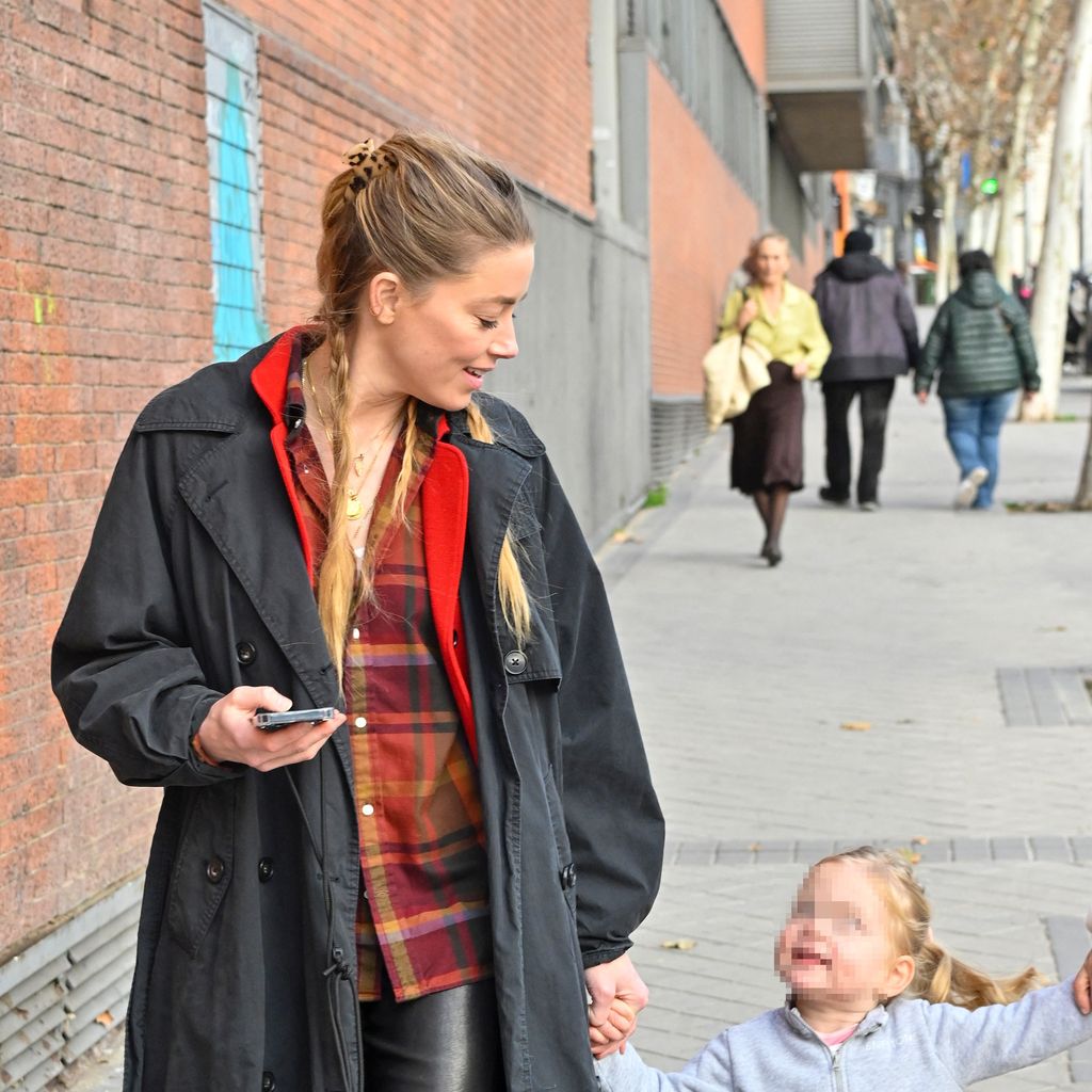 Amber Heard und ihre Tochter, Februar 2023