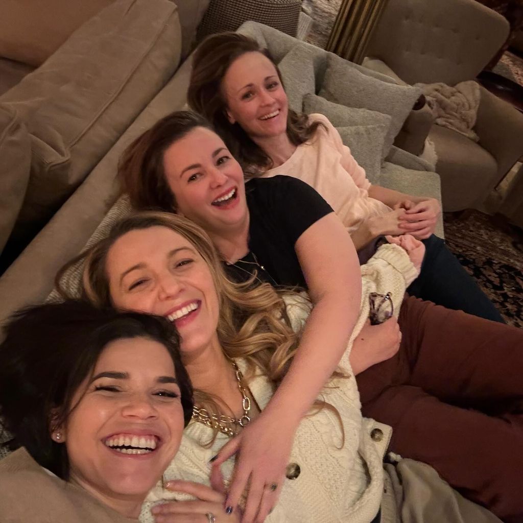 America Ferrera, Blake Lively, Amber Tamblyn und Alexis Bledel im Jahr 2023