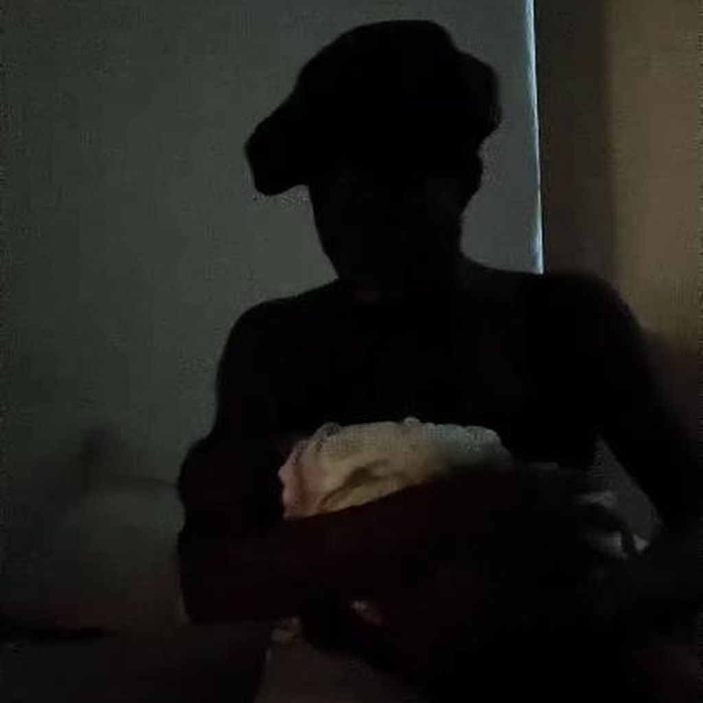 Aminata Sanogo mit ihrem Baby, November 2023