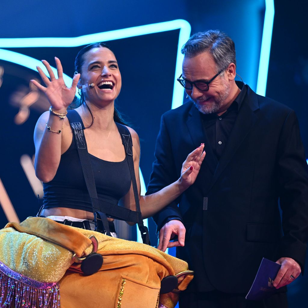 Amira Aly und Matthias Opdenhövel bei "The Masked Singer" 2025