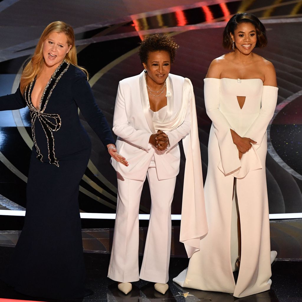 Amy Schumer, Wanda Sykes und Regina Hall bei der Oscar-Verleihung 2022