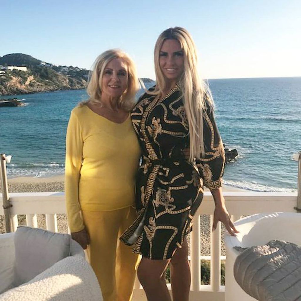 Amy und Katie Price