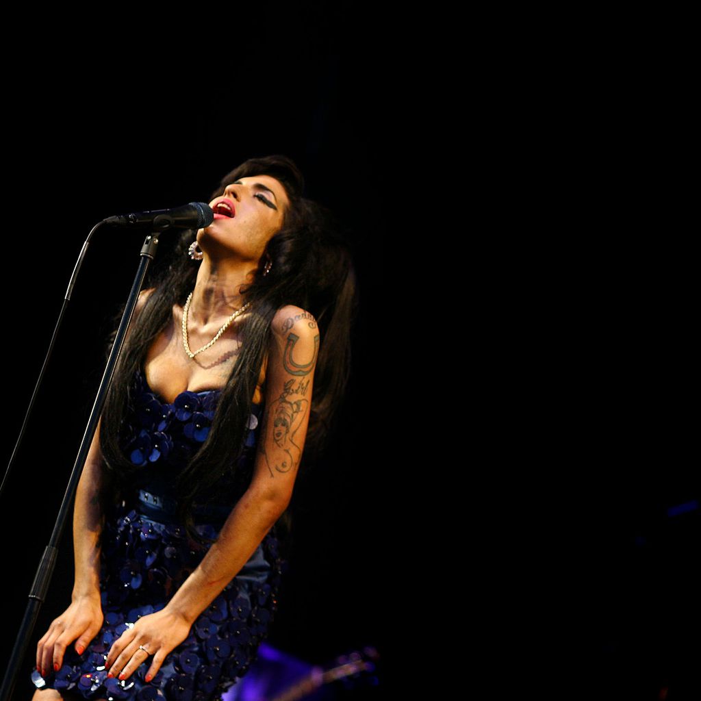 Amy Winehouse auf dem Glastonbury Festival, 2008