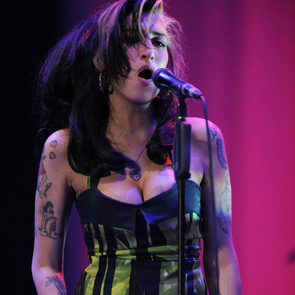 Amy Winehouse bei ihrem letzten Konzert in Belgrad im Juni 2011