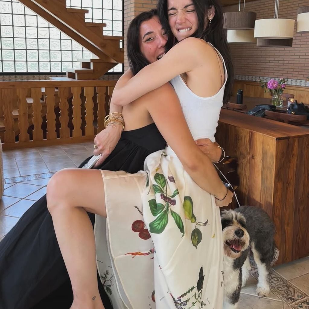 Ana de Armas zeigt ihr süßes neues Tattoo