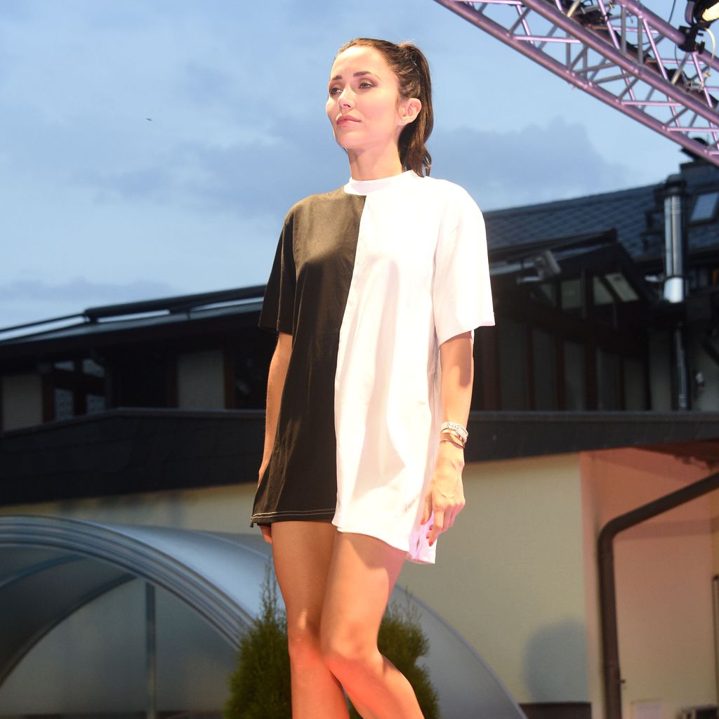 Anastasiya Avilova bei der Dr.Sindsen-Fashionshow