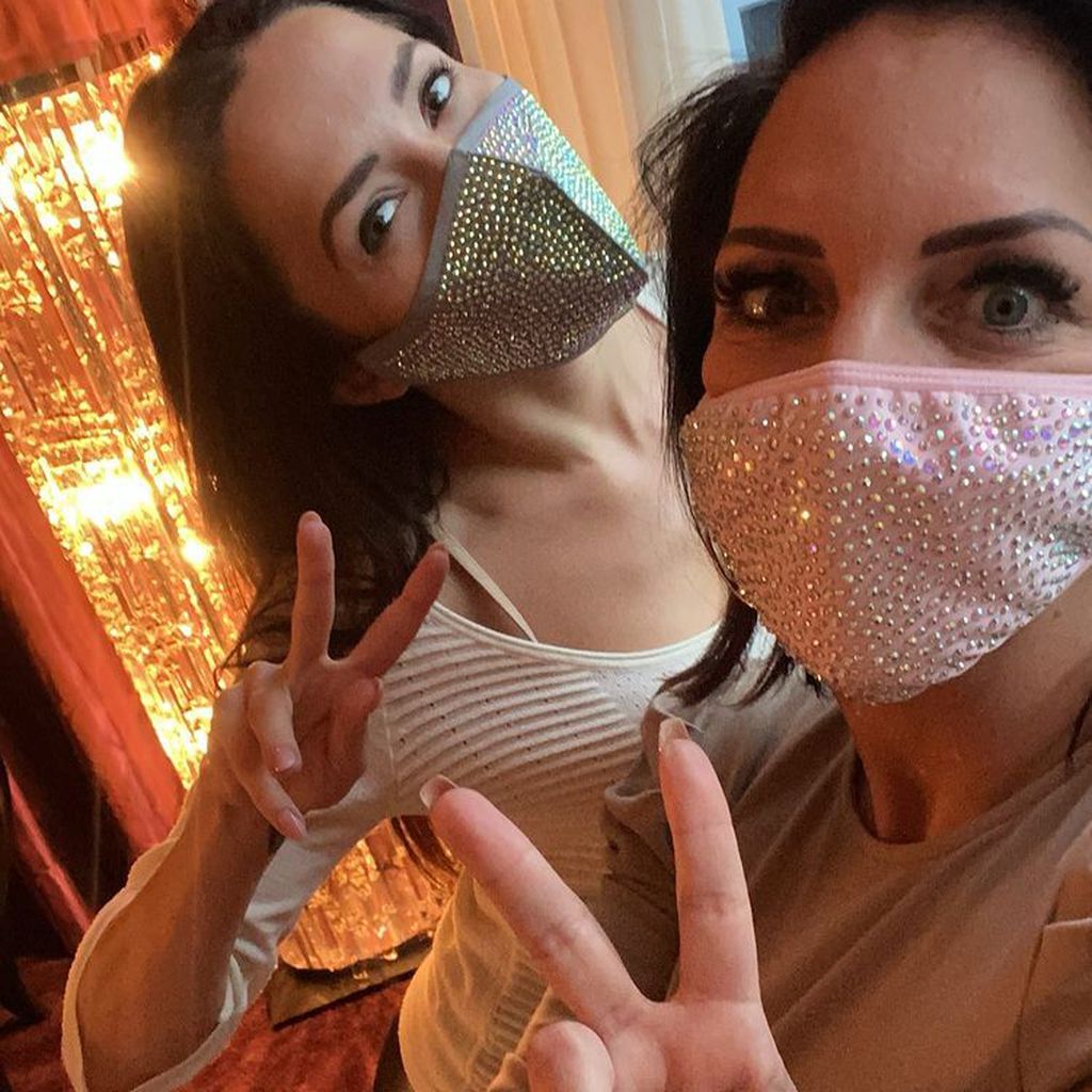 Anastasiya Avilova und Danni Büchner im Januar 2021