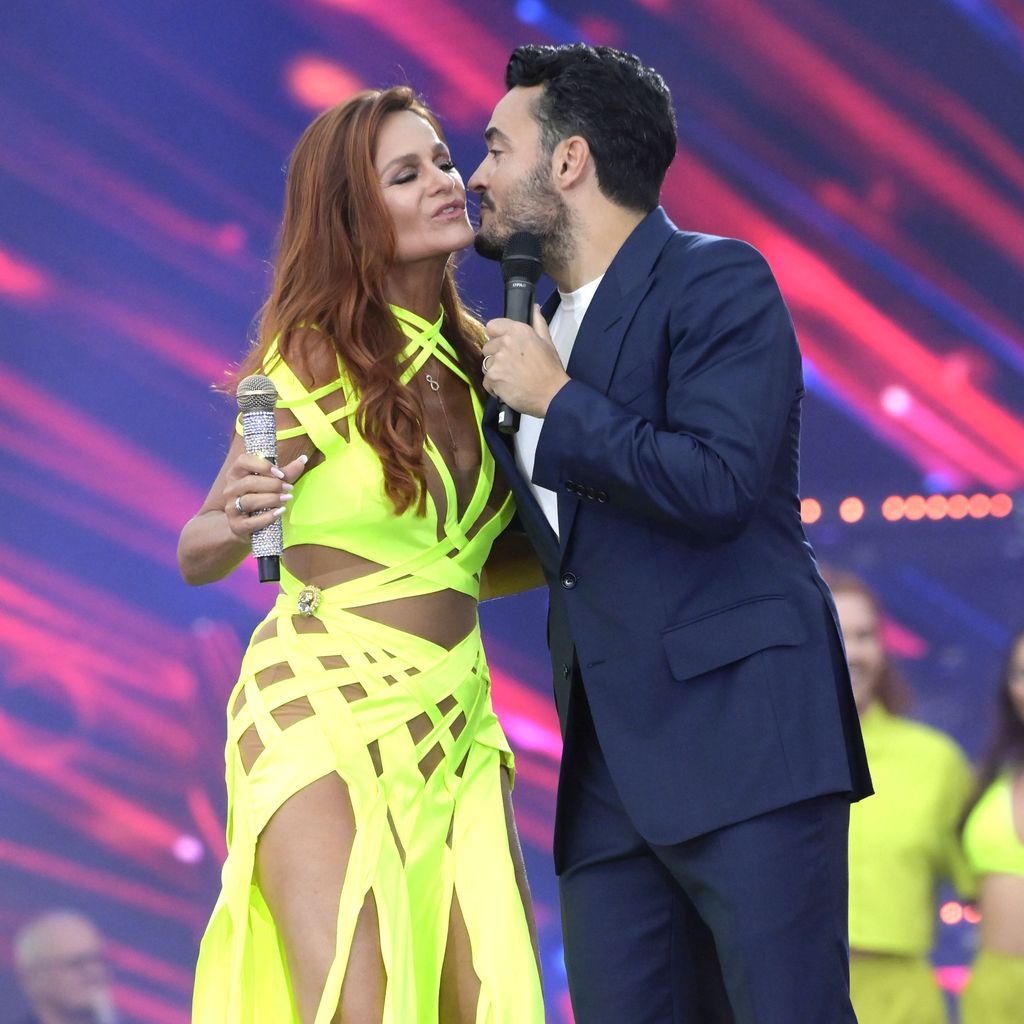 Andrea Berg und Giovanni  Zarrella bei "30 Jahre Andrea Berg"