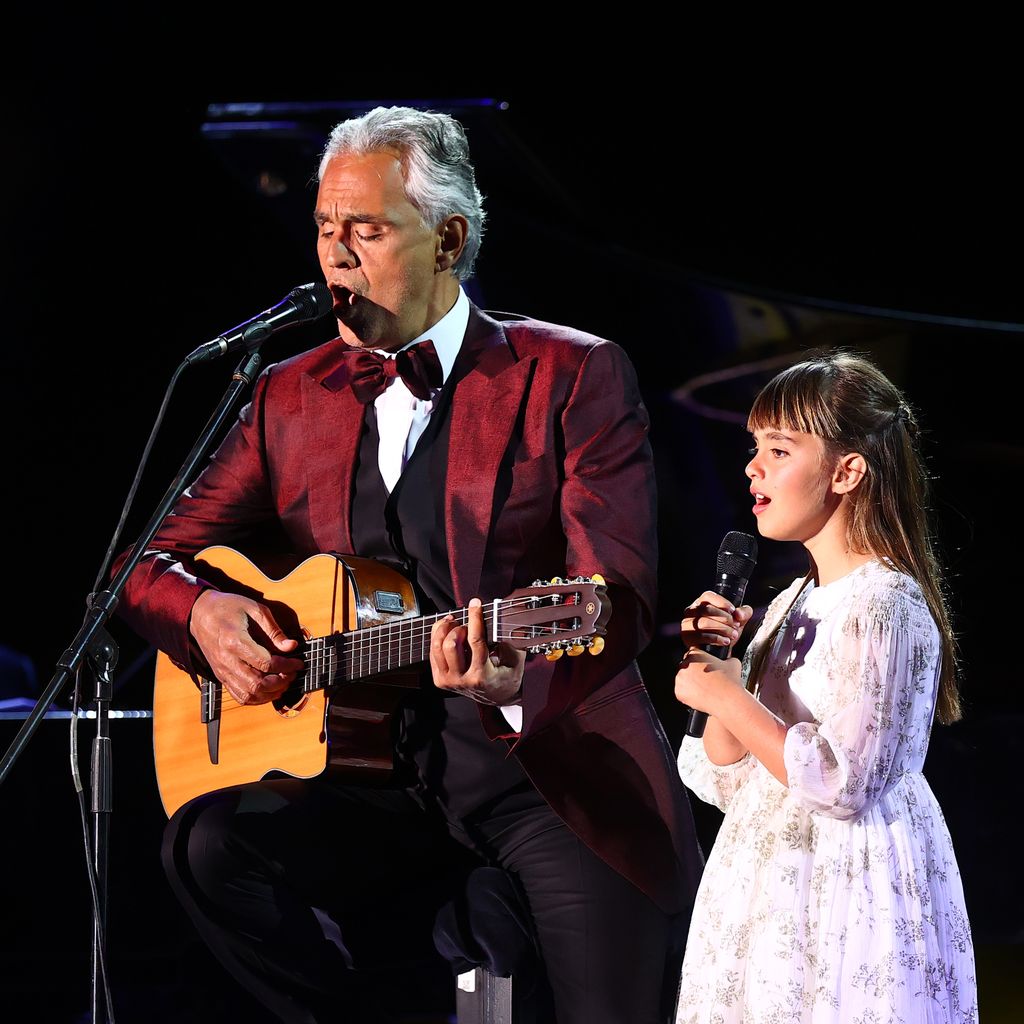 Andrea Bocelli mit seiner Tochter Virginia Bocelli, April 2021