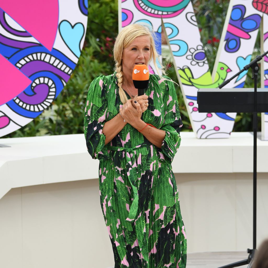 Andrea Kiewel beim "ZDF-Fernsehgarten"