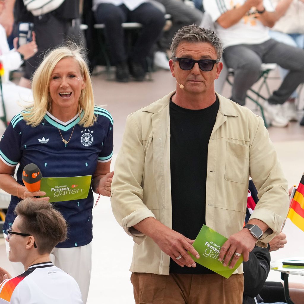 Andrea Kiewel und Hans Sigl beim ZDF-Fernsehgarten mit dem Motto Fußball-Party in Mainz am 14.06.2026