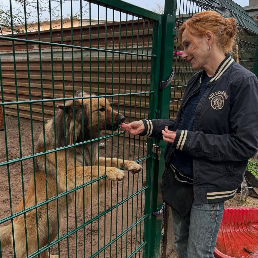 Schauspielerin und Tierschützerin Andrea Sawatzki im April 2025