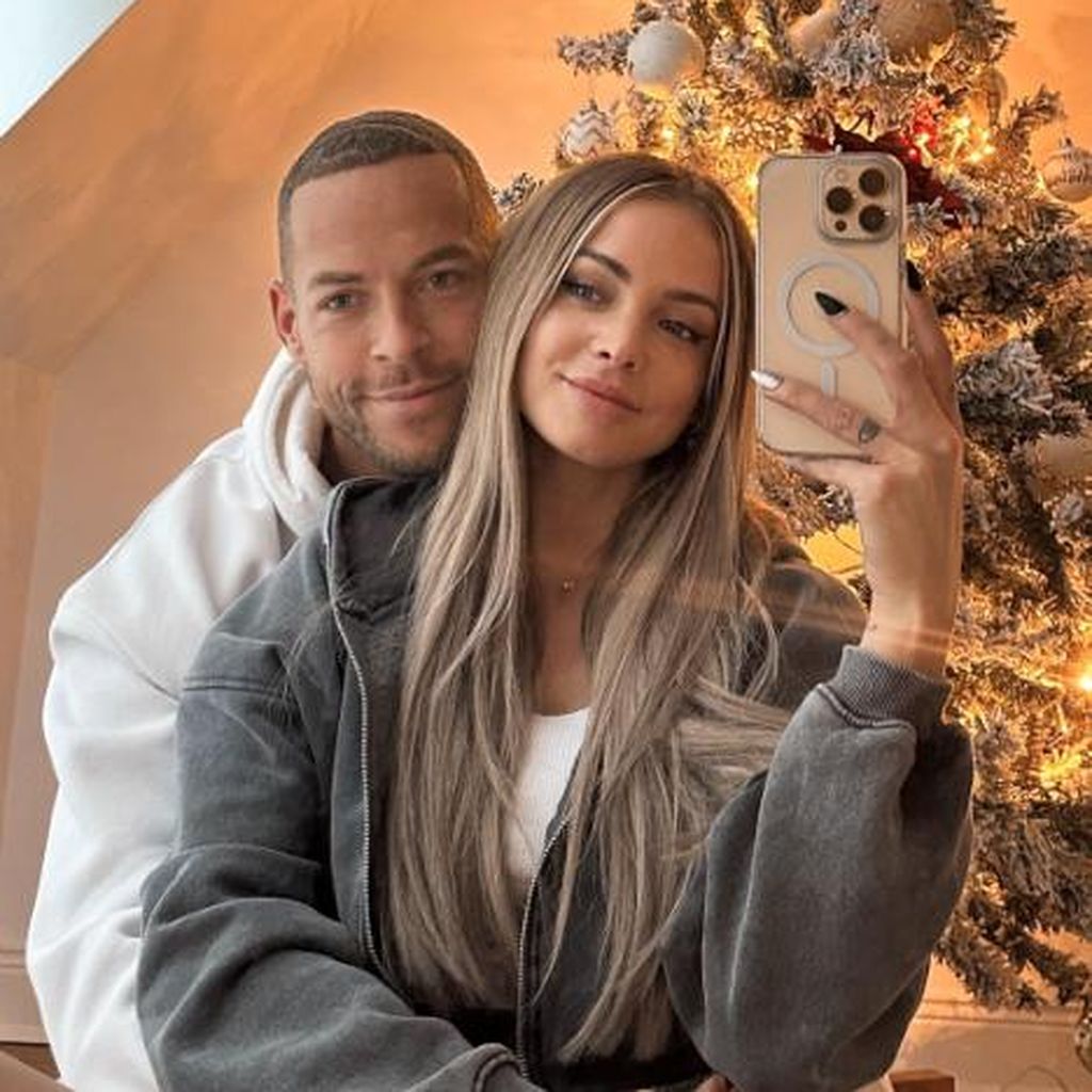 Andrej Mangold mit Annika im Dezember 2024