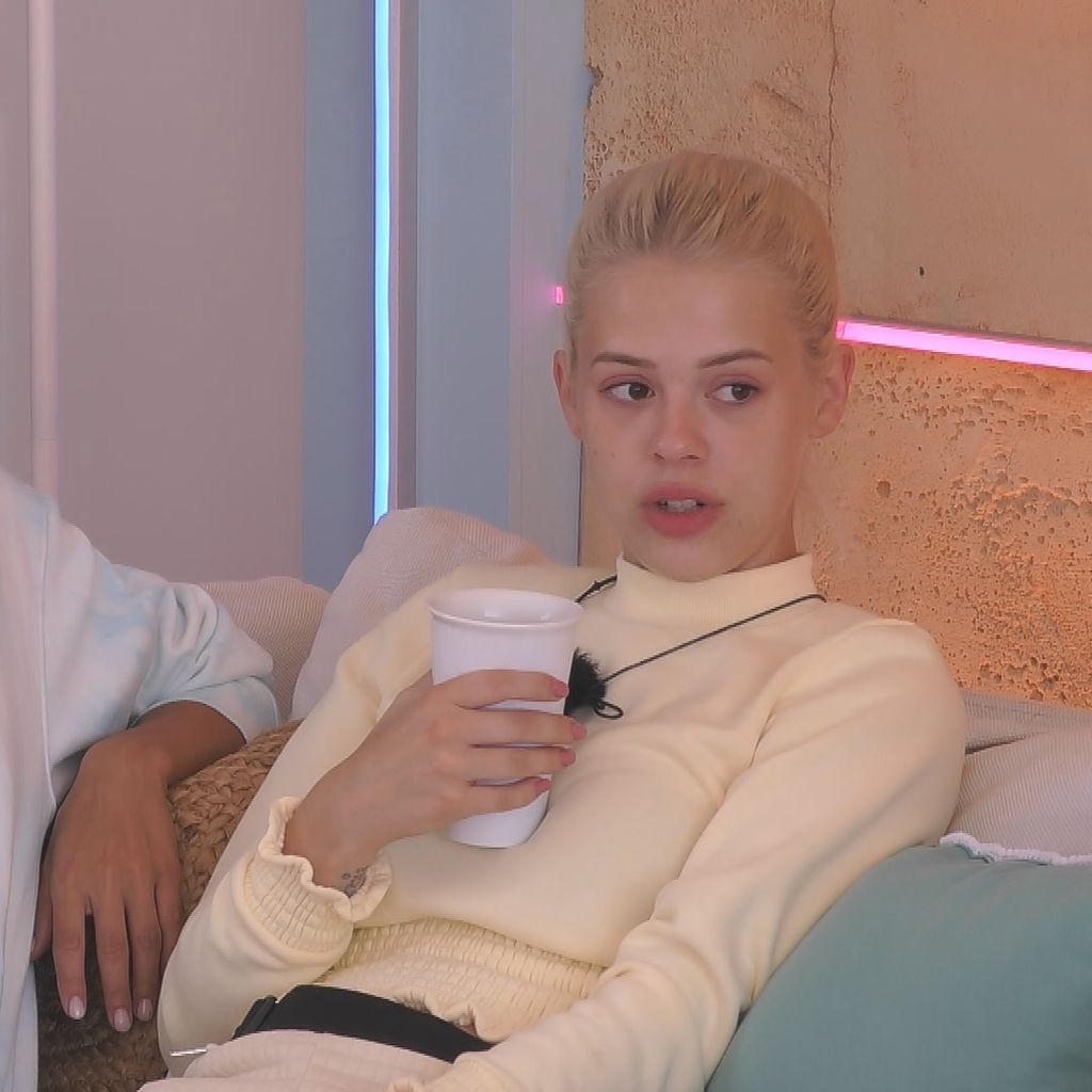 Andrina Santoro und Lisa Gaul bei "Love Island"