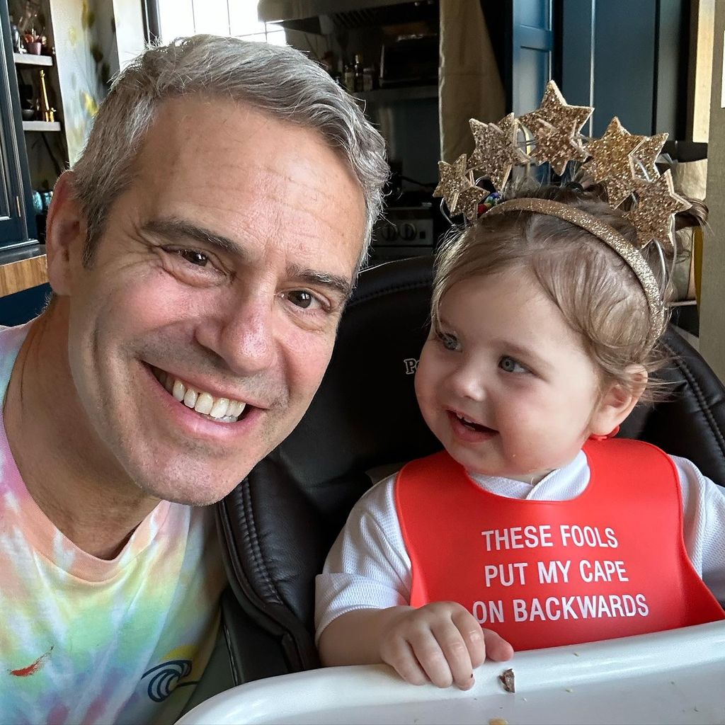 Andy Cohen und seine Tochter Lucy Eve im April 2023