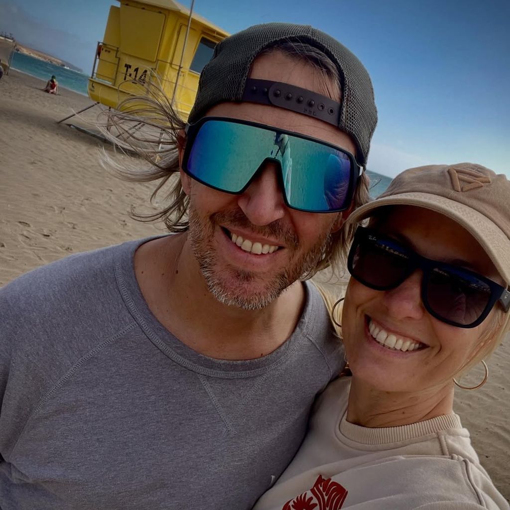 Angela Finger-Erben mit ihrem Mann Jens Diestelkamp, Januar 2026