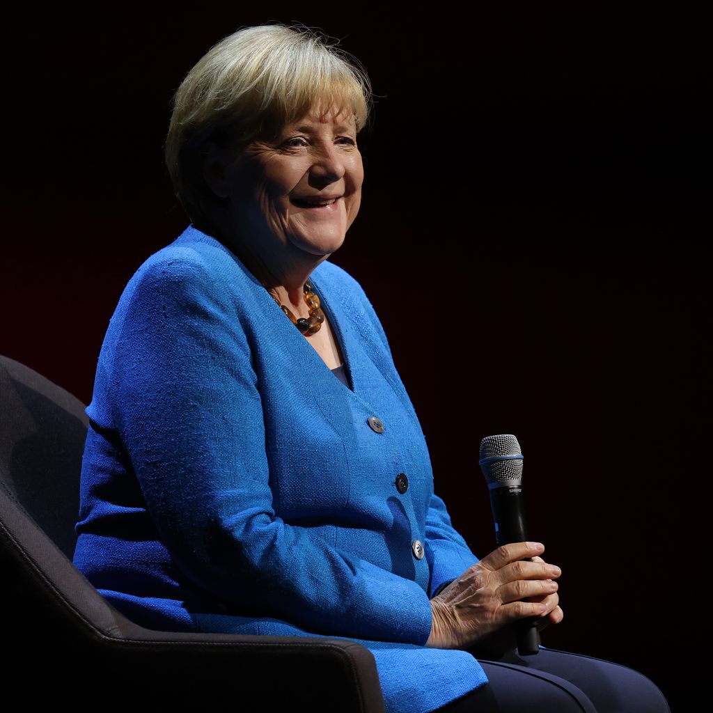 Angela Merkel, Altkanzlerin