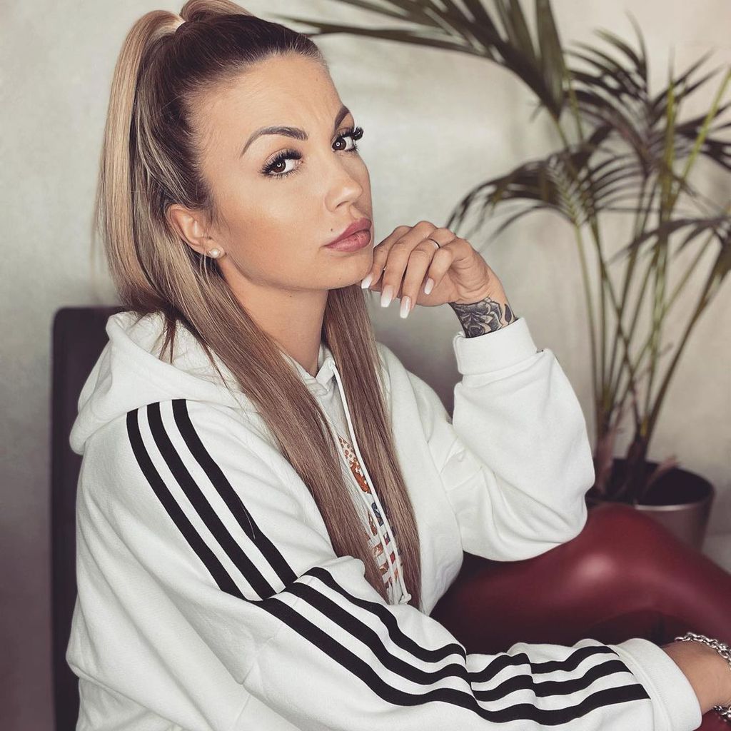 Angie Teubner, TV-Beauty