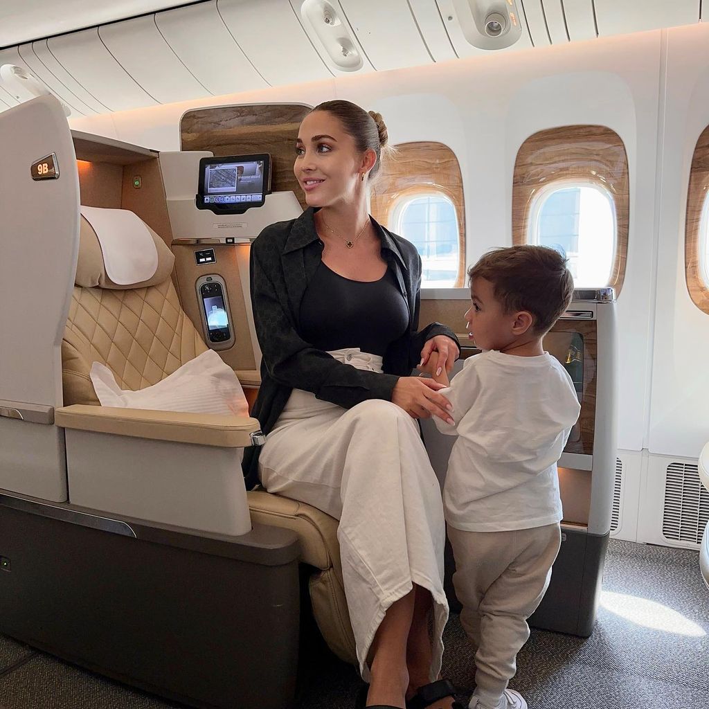 Ann-Kathrin Götze und ihr Sohn Rome