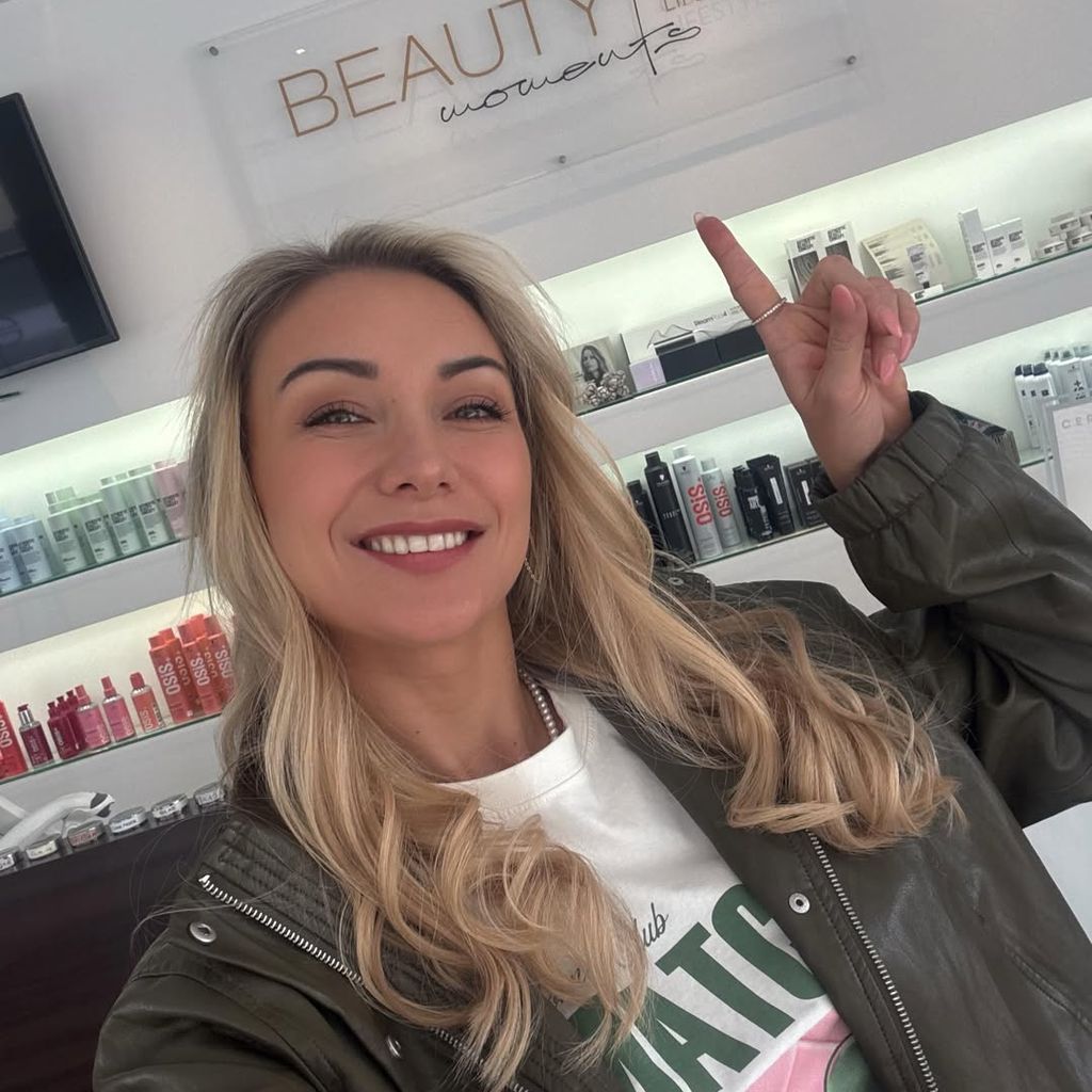 Anna-Carina Woitschack zeigt ihre neue Frisur, Juni 2026