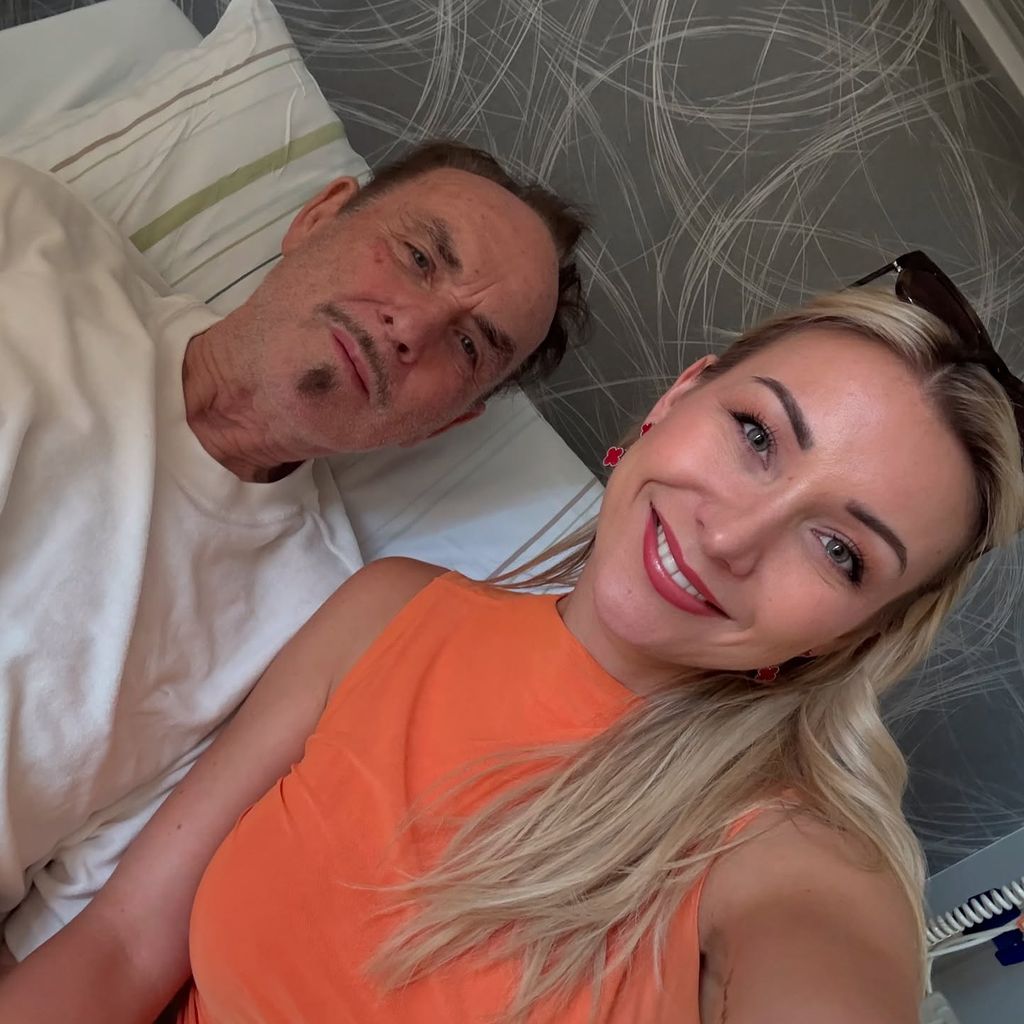 Anna-Carina Woitschack, Sängerin, mit ihrem Vater Wendolin
