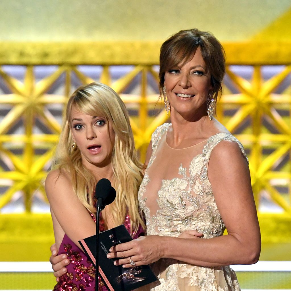 Anna Faris und Allison Janney
