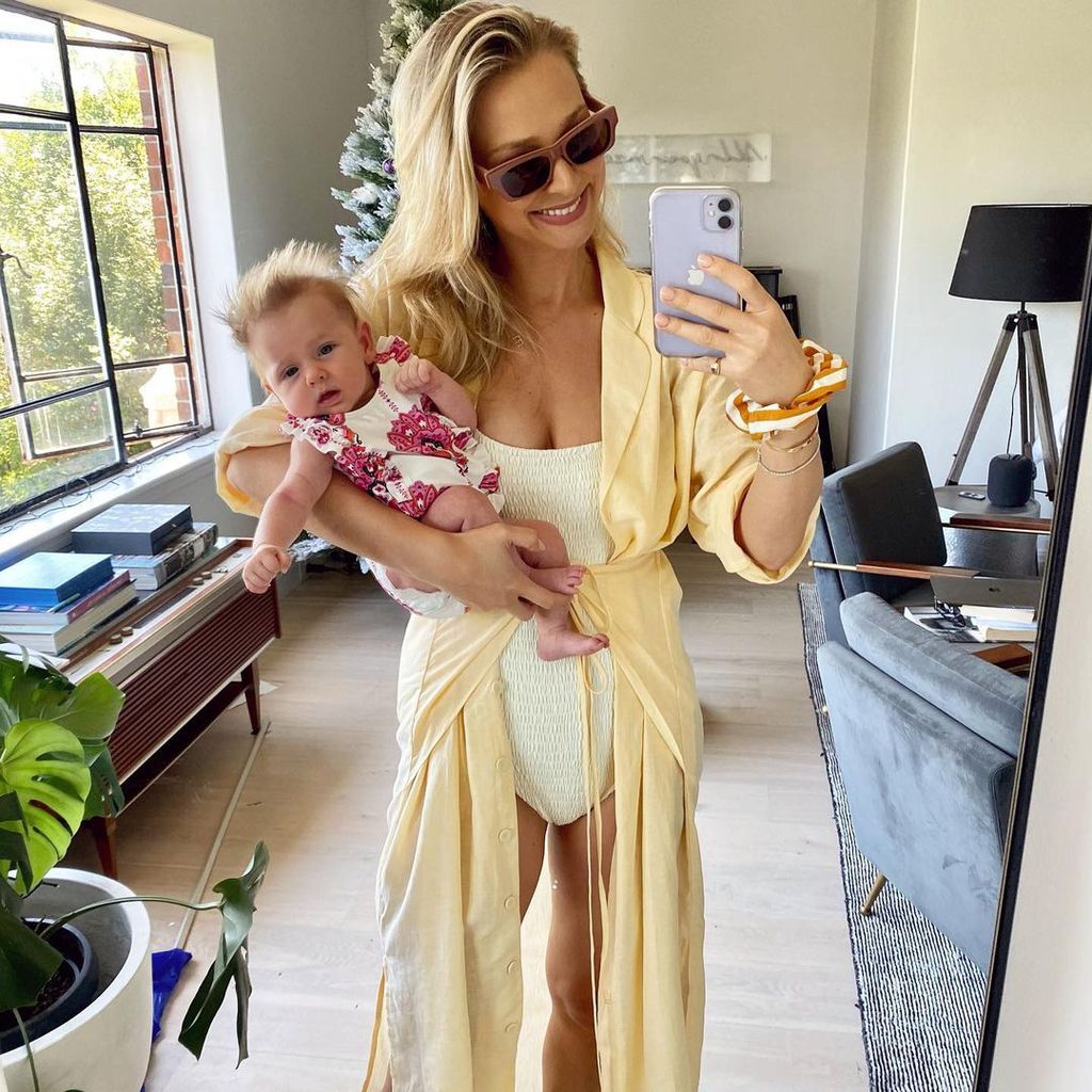 Anna Heinrich und ihre Tochter Elle im Dezember 2020