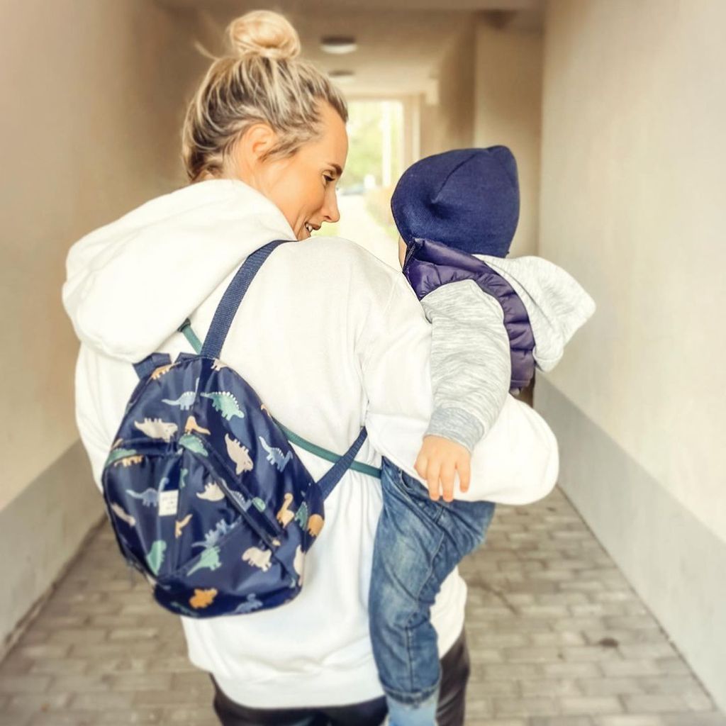 Anna Hofbauer und Söhnchen Leo