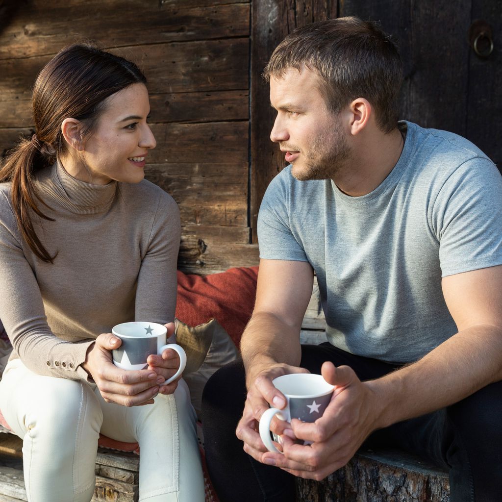 Anna Lena Class und Florian Frowein in einer Szene von "Sturm der Liebe"