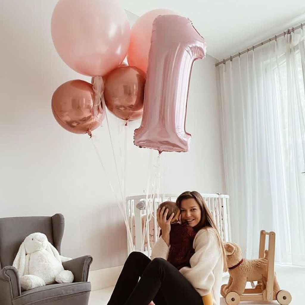 Anna Lewandowska mit ihrer Tochter Laura