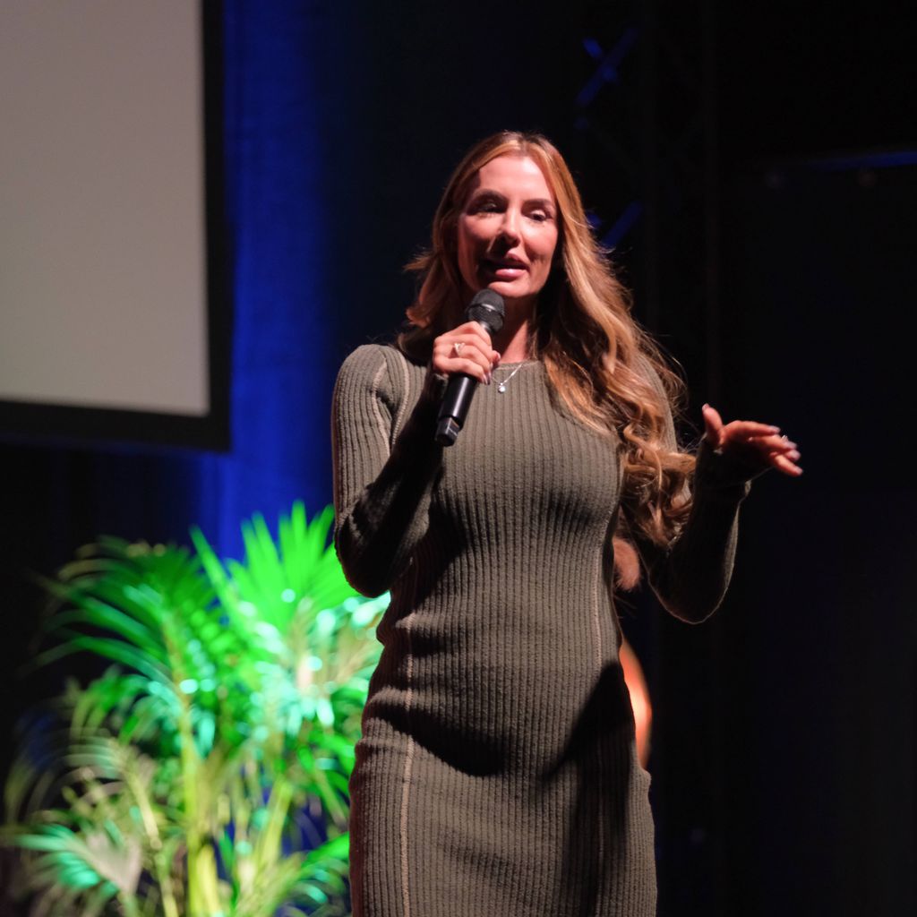 Anna-Maria Ferchichi, Podcasterin