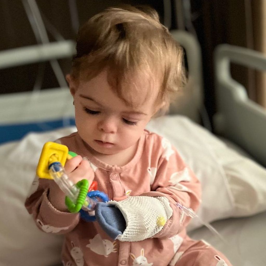 Anna-Maria Ferchichis Tochter Amaya im Krankenhaus, November 2022