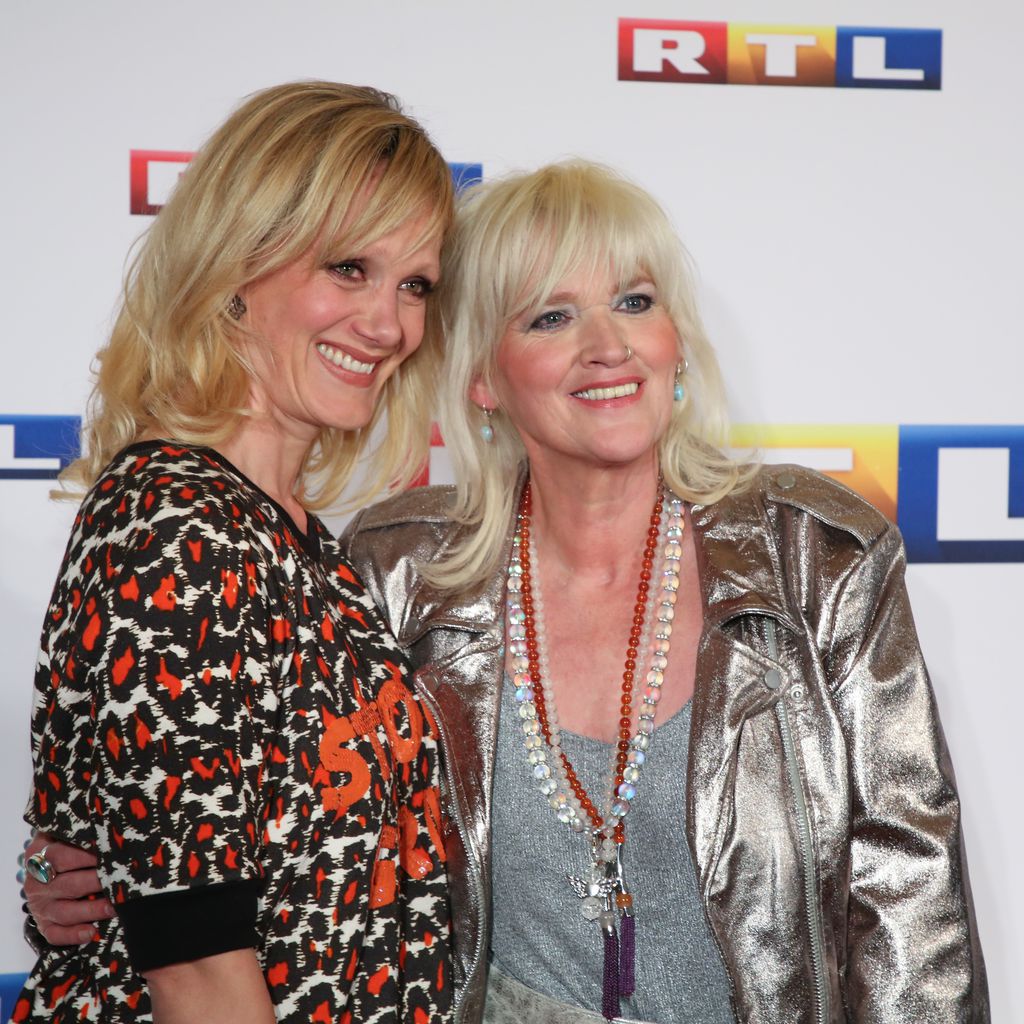 Anna Schudt und Gaby Köster bei der Premiere von "Gaby Köster - Ein Schnupfen hätte auch gereicht"