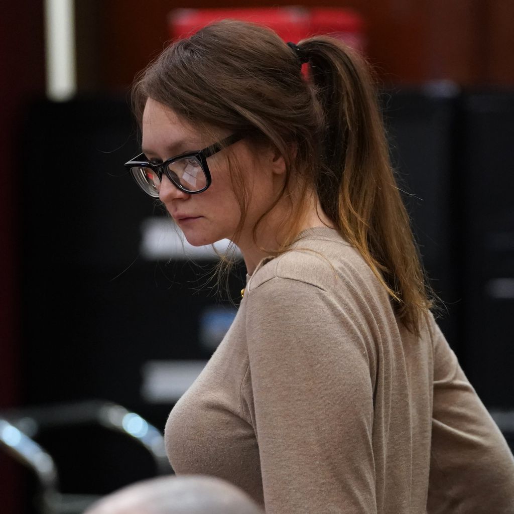 Anna Sorokin, Betrügerin