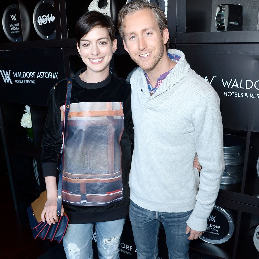 Anne Hathaway und Adam Shulman
