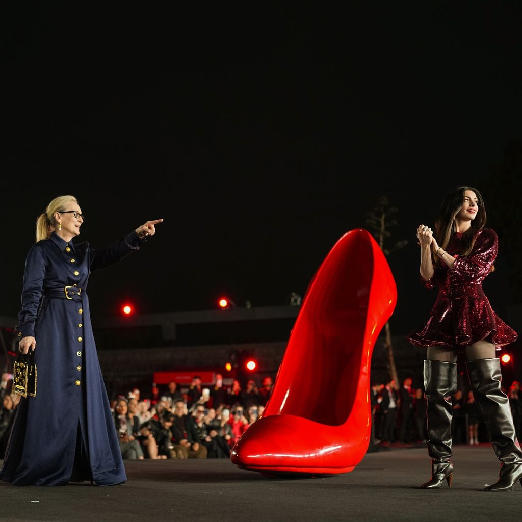 Anne Hathaway und Meryl Streep auf dem roten Teppich zur Premiere von "Der Teufel trägt Prada 2" im Anahuacalli Museum in Mexiko-Stadt