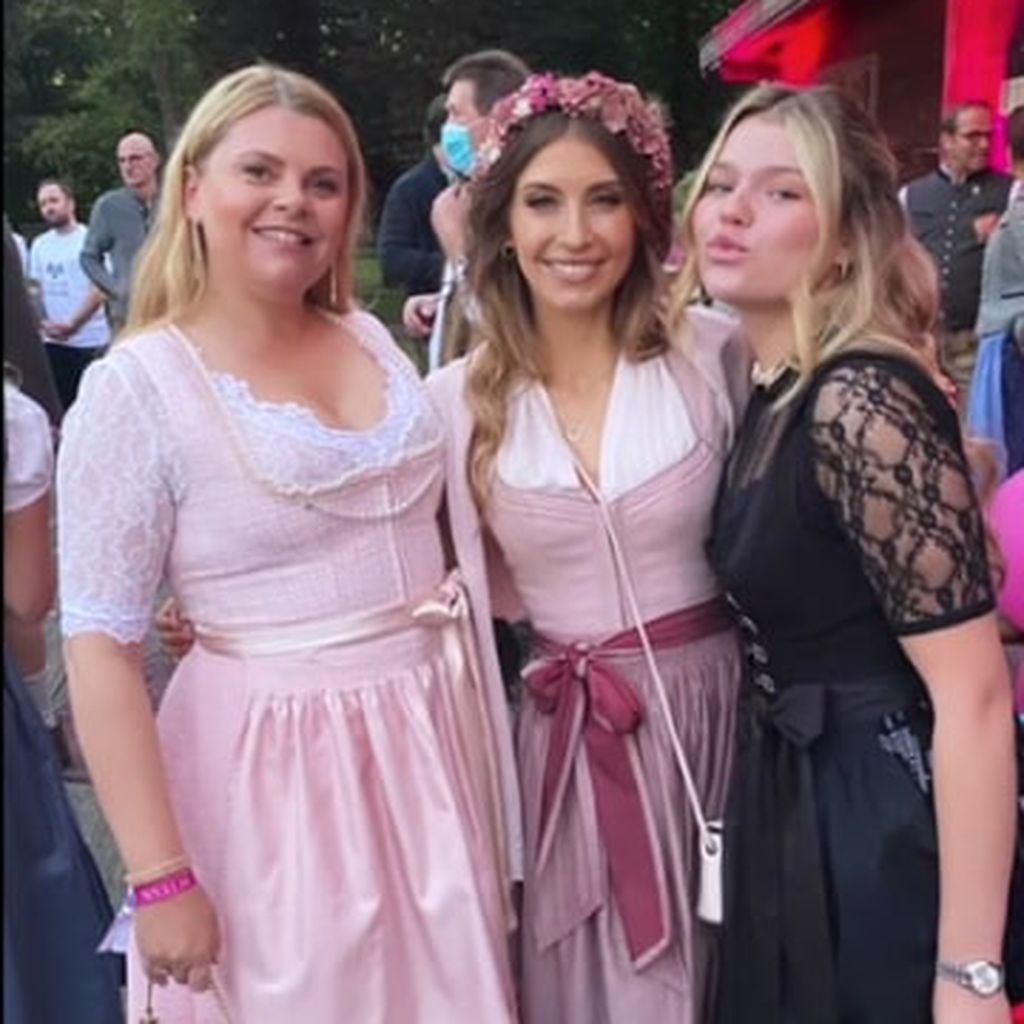 Anne-Sophie Briest, Cathy Hummels und Faye Montana