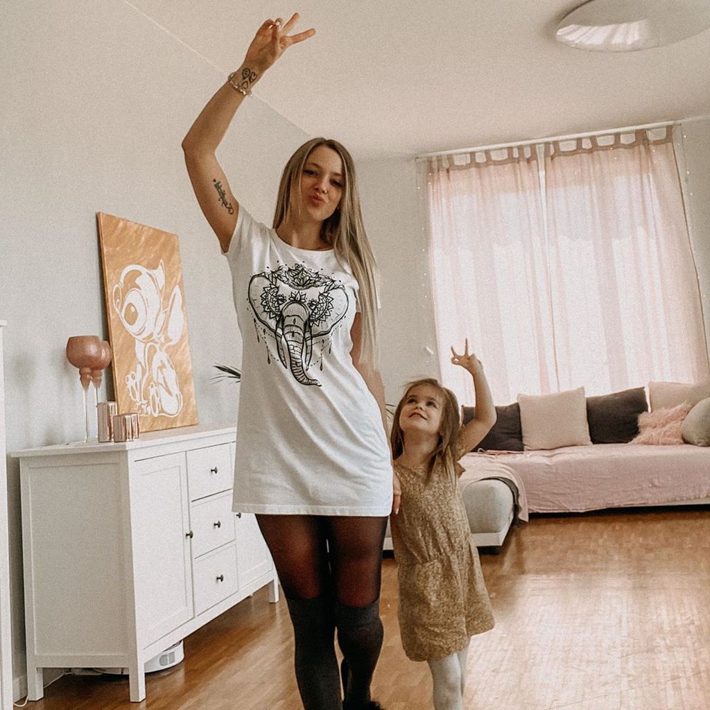 Anne Wünsche und ihre Tochter Juna, Mai 2020