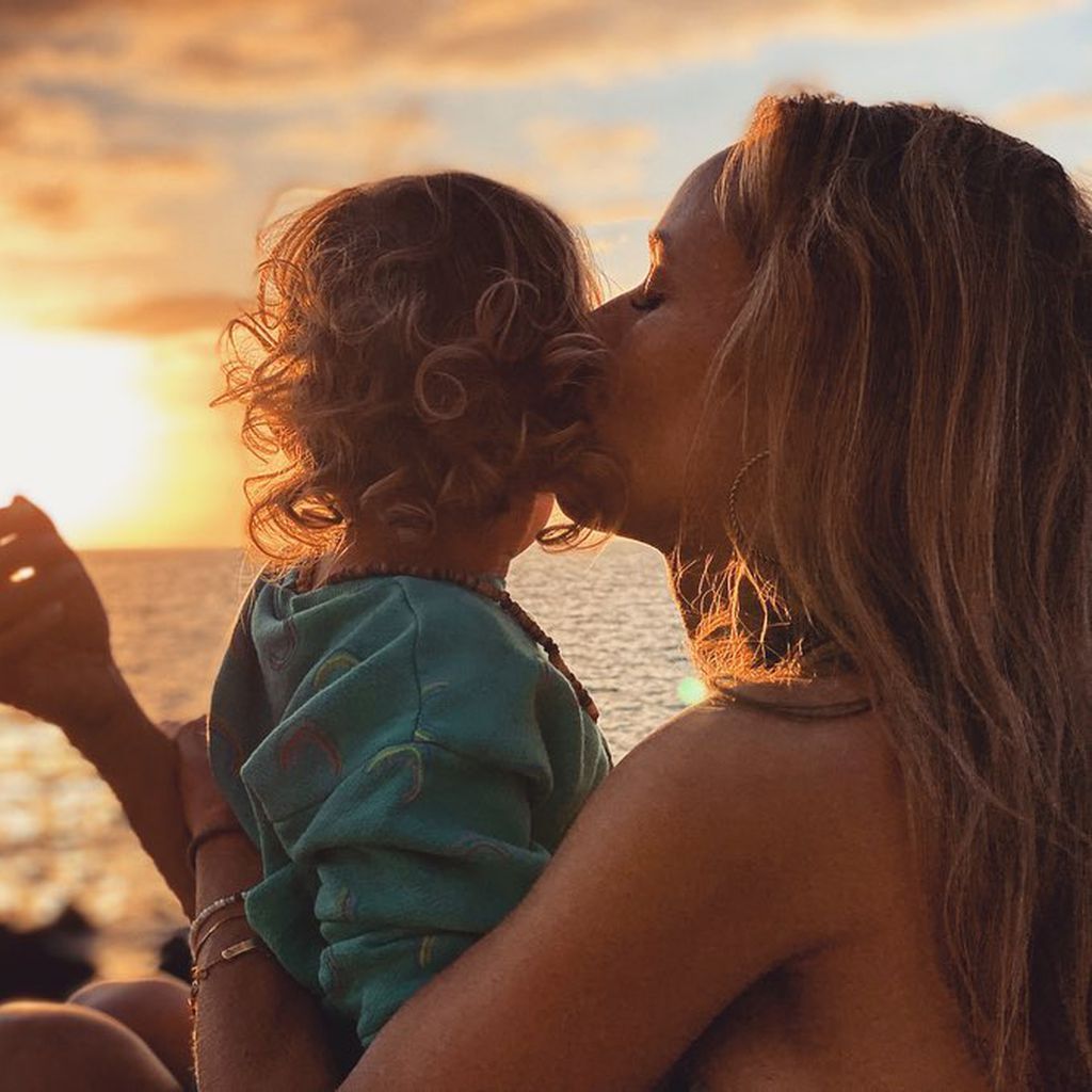 Annemarie Carpendale mit Sohn Mads, Februar 2020