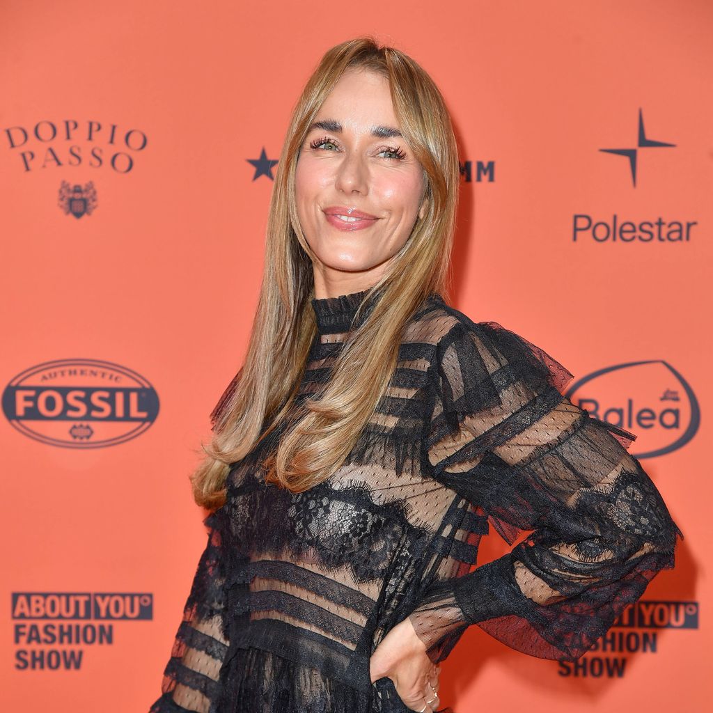 Annemarie Carpendale bei der ABOUT YOU Opera Modenschau in Berlin am 07.10.2026