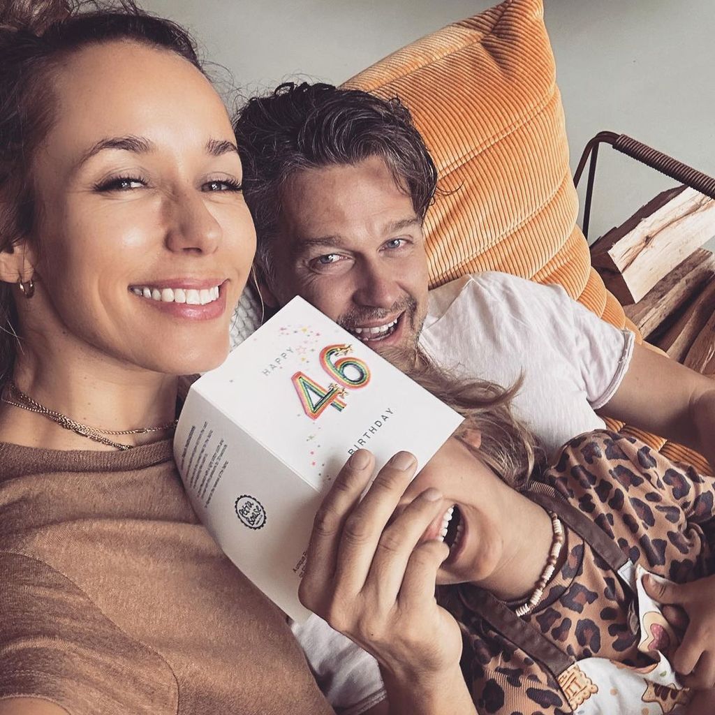 Annemarie und Wayne Carpendale mit ihrem Sohn Mads im März 2023