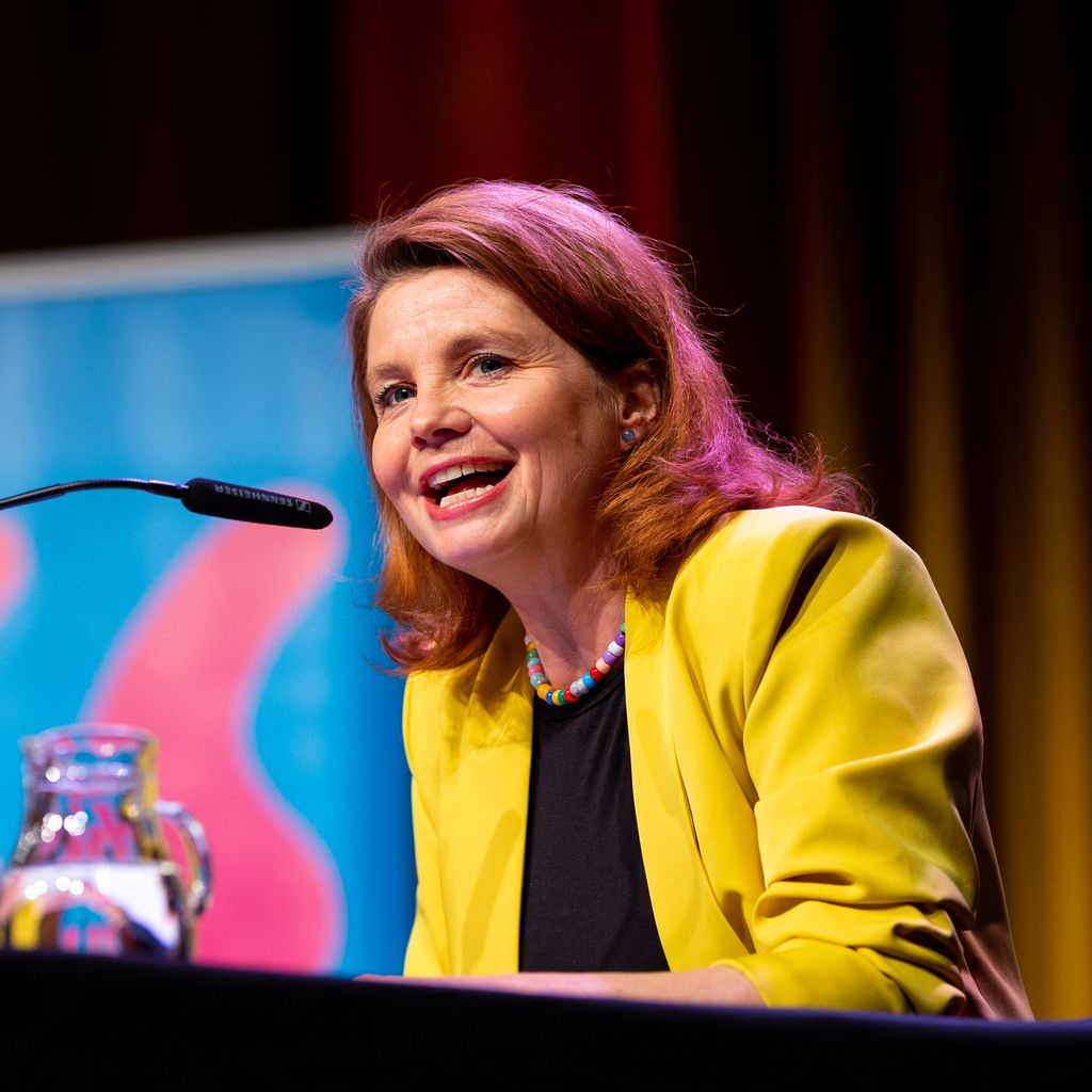 Annette Frier bei der lit.cologne 2022