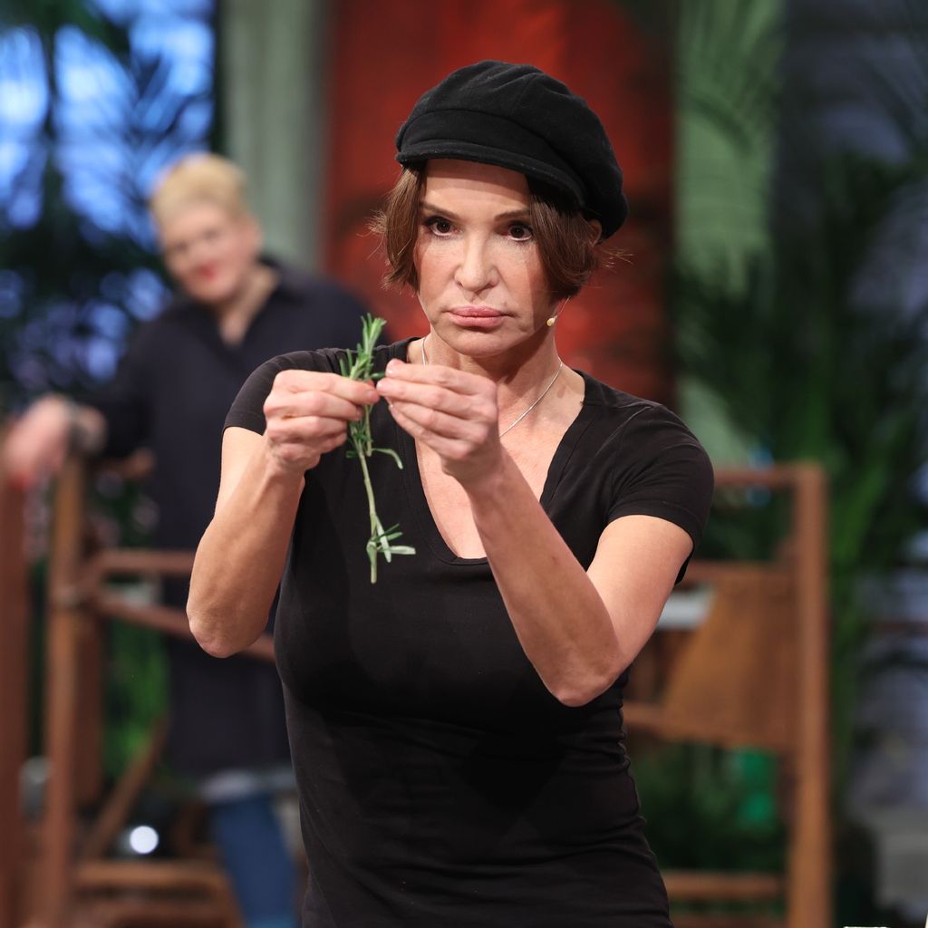 Anouschka Renzi bei "Grill den Henssler"