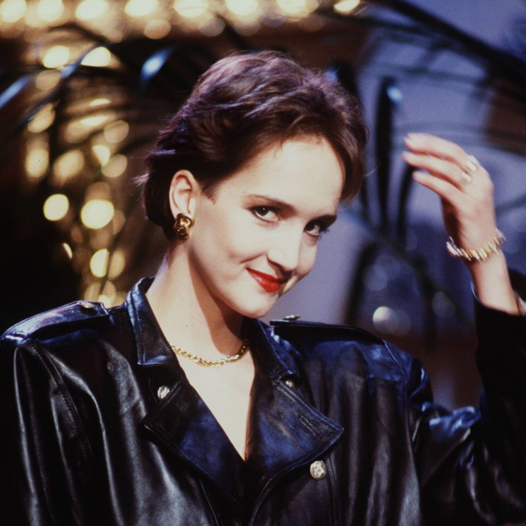 Anouschka Renzi, Juni 1988