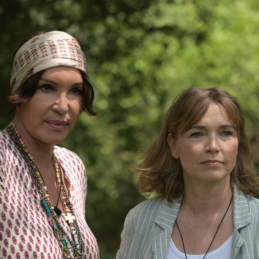 Die Dschungelstars Anouschka Renzi und Tina Ruland