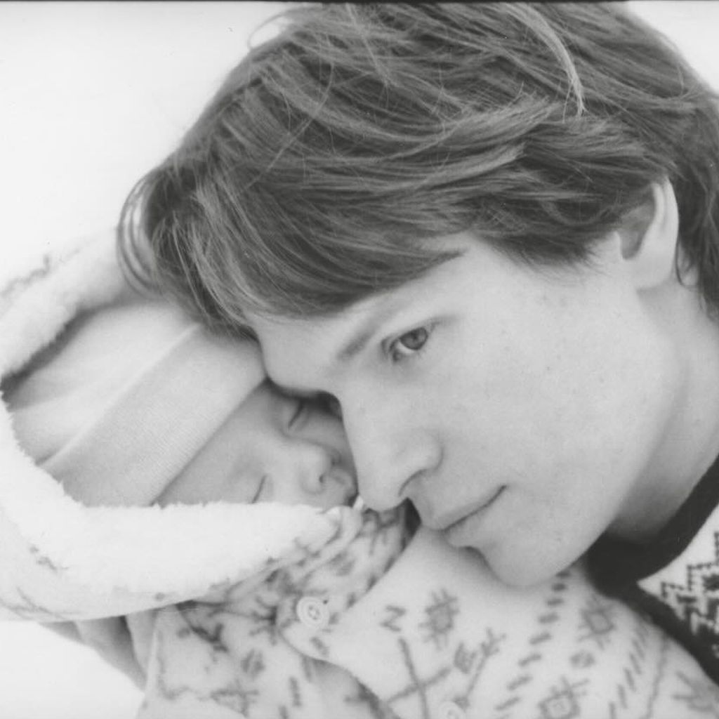 Ansel Elgort mit seinem Baby, 2026