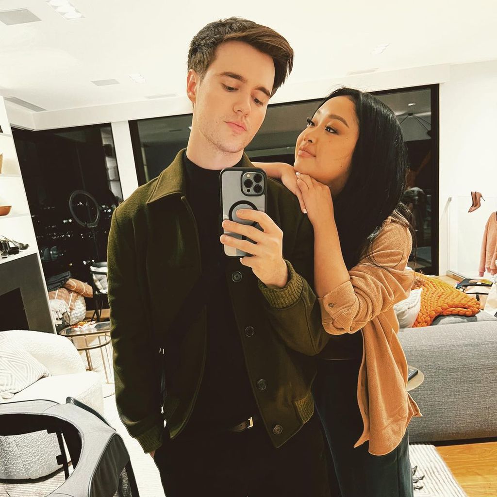 Anthony De La Torre und Lana Condor, Schauspieler