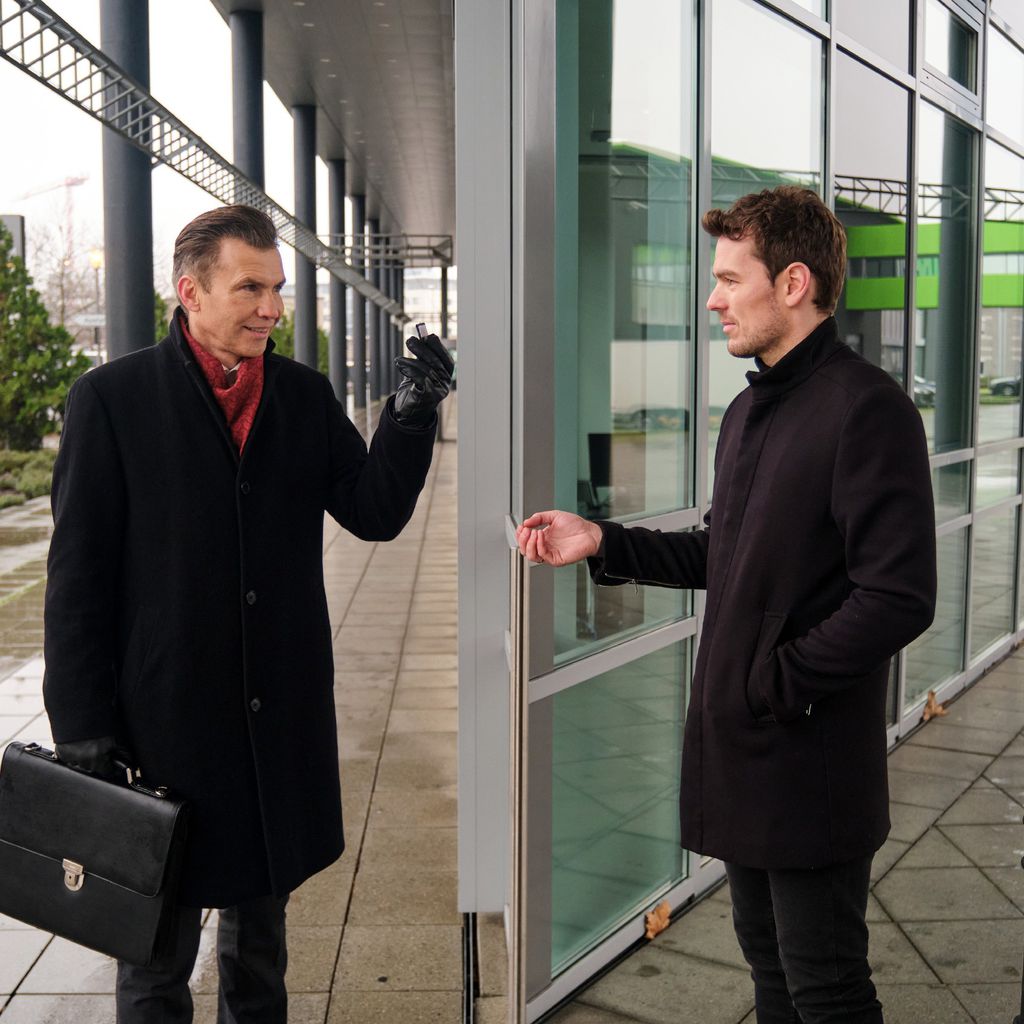 Anton Hoffmann (Matthias Paul) und Till (Constantin Lücke) bei "Unter uns"