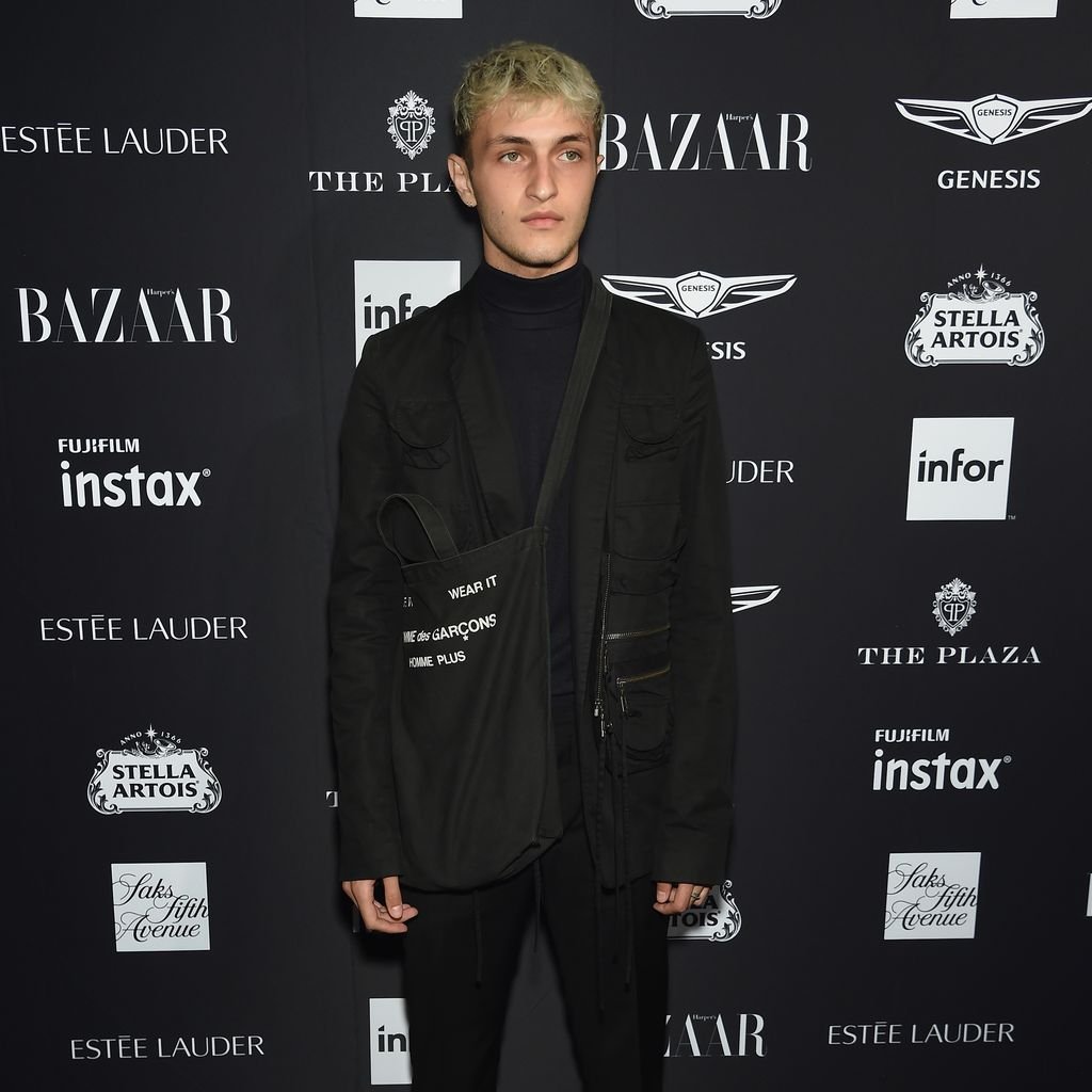 Anwar Hadid beim "Icons By Carine Roitfeld"-Event