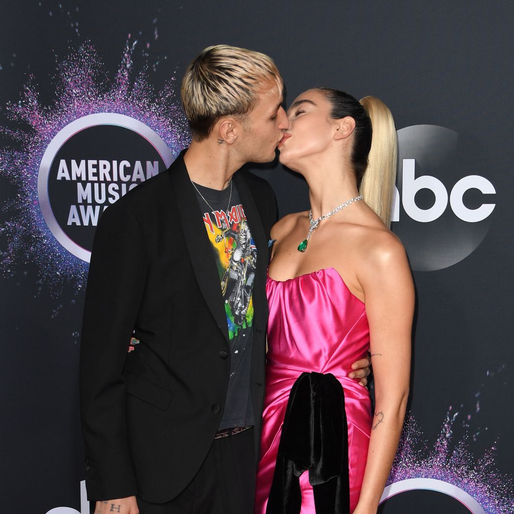 Anwar Hadid und Dua Lipa bei den American Music Awards 2019